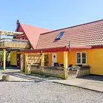 2 Bedroom Pet Friendly In