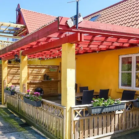 Casa vacanze 2 Bedroom Pet Friendly In *